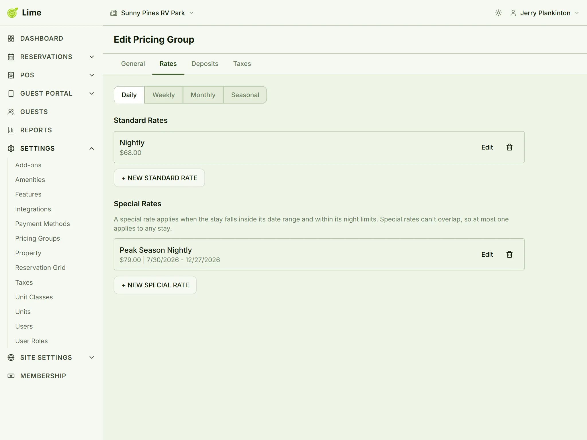 Pricing group rates editor with daily, weekly, monthly and seasonal periods, a standard nightly rate and a date-ranged Peak Season special rate